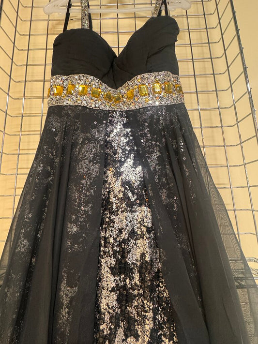 WOW Prom and Pageant Formal Dress