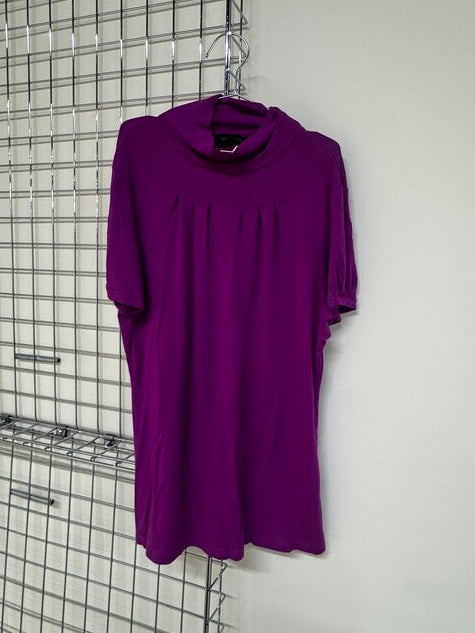 The Limited Short Sleeve Dress Tee sz M