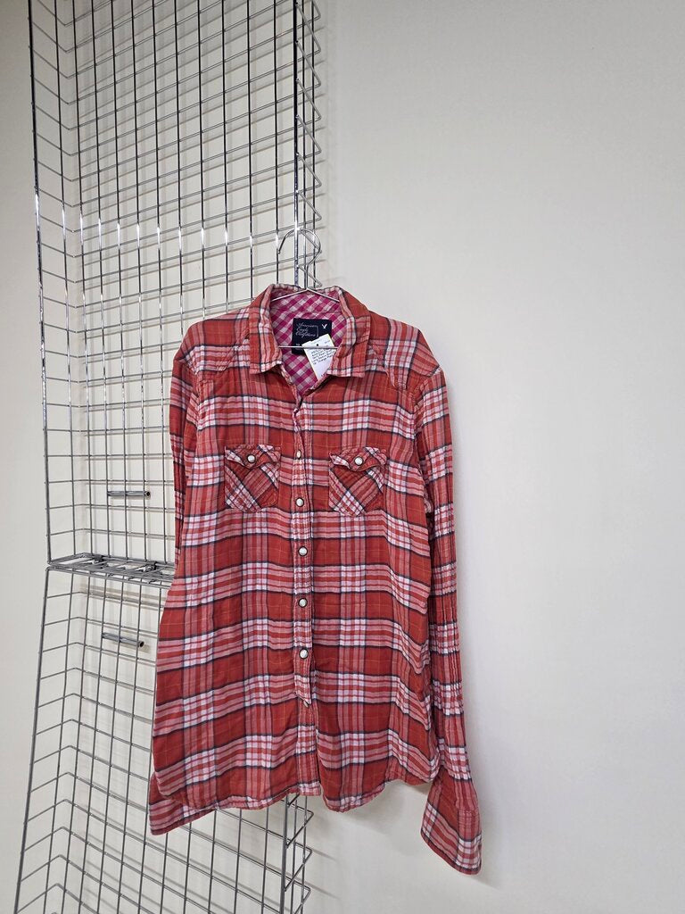 Girl's Pearl Snap Long Sleeve Button Up