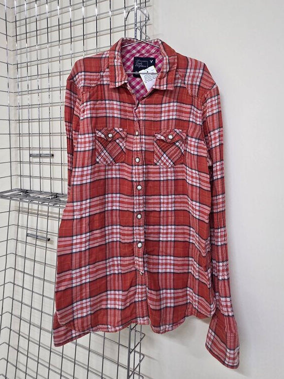 American Eagle Pearl Snap Long Sleeve Button Up sz 10
