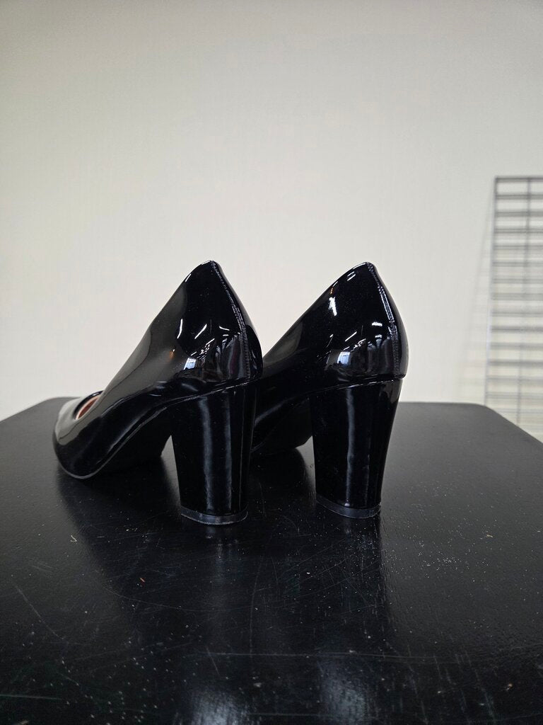 Forever Glossy Chunky Heels sz 9