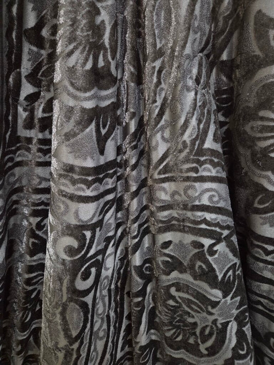 3 Piece Full Size Quilted Paisley Flocking Print Bedspread With 2 Pillow Shams w/Pillows