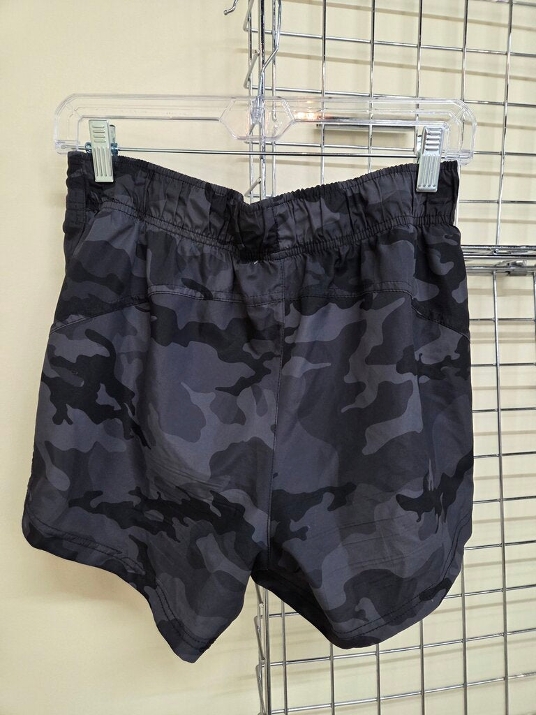 Athletic Nylon Shorts 8/10