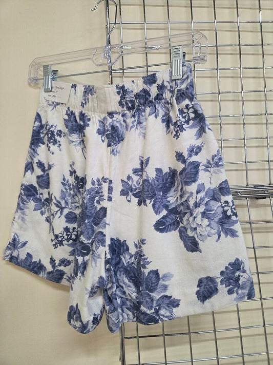 NWT Abercrombie & Fitch Cotton Floral Shorts sz XS