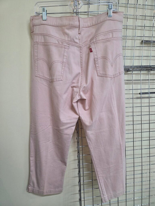 Women's Levi Stretch Classic Slim Pink Capris sz 16