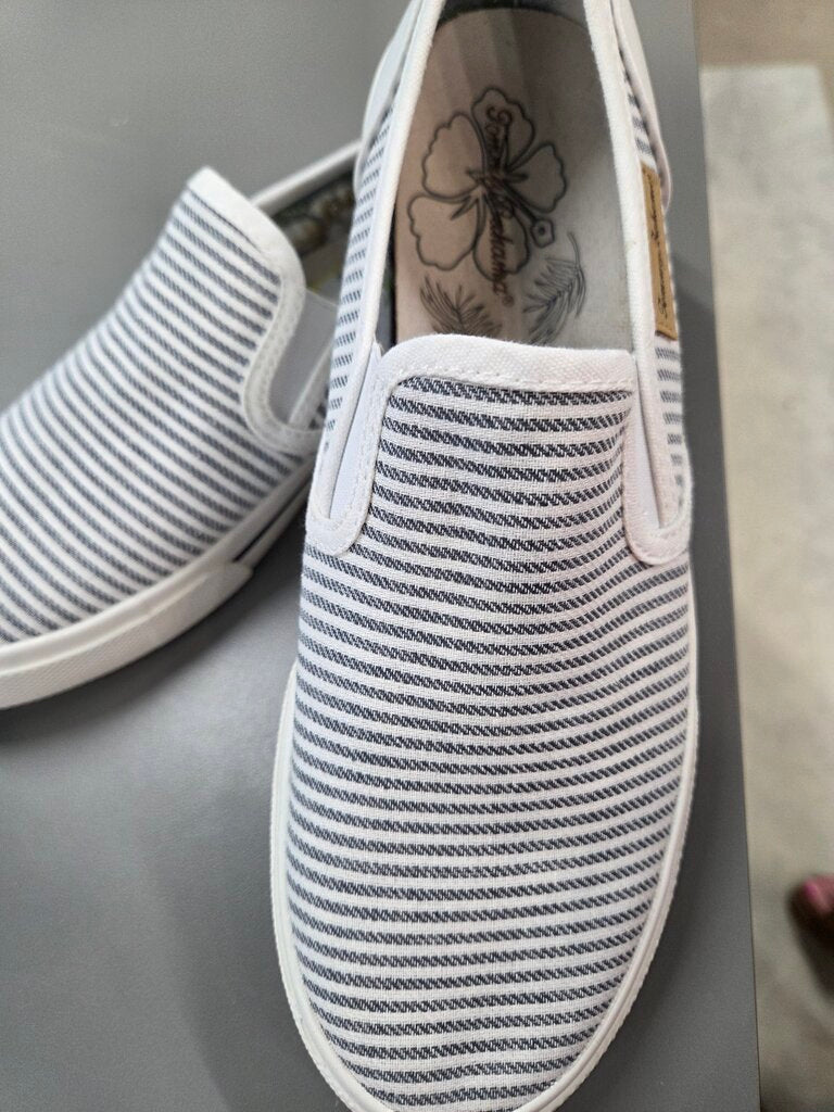 Women's Tommy Bahama Seersucker Striped Slip-On Sneakers sz 8.5