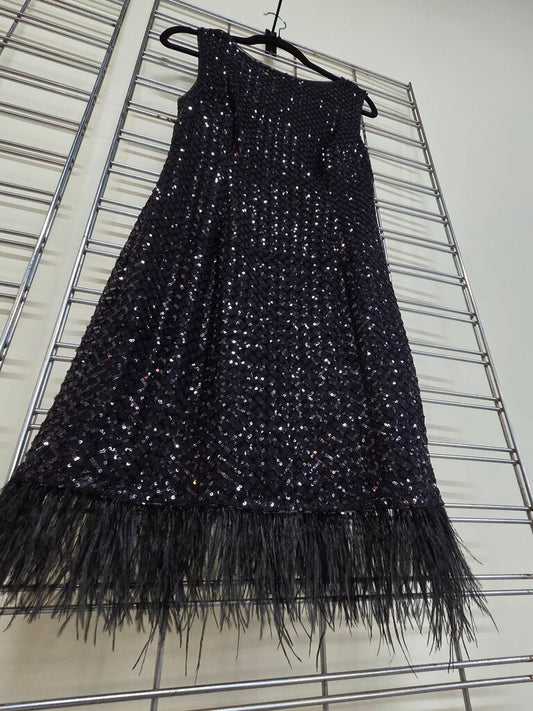 Adrianna Papell Sequened Sleeveless Cocktail Dress w/Feathers sz 6