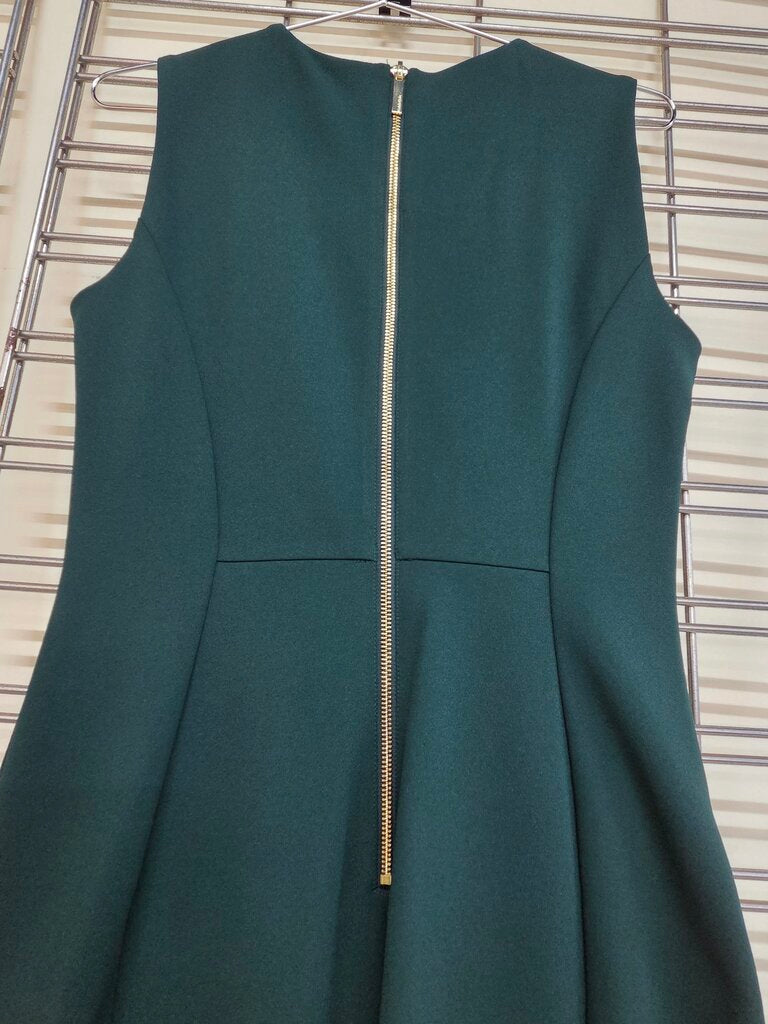 Calvin Klein Sleeveless Hunter Green Sheath Dress w/Gold Zippered Closure.