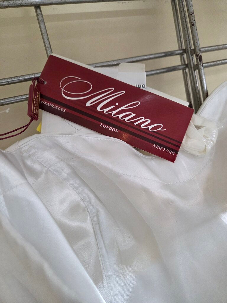 'Milano' Formal Dress Whie Rosette VNT