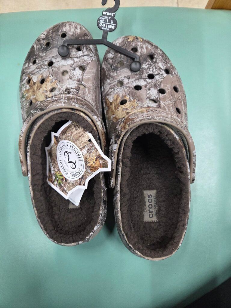 Realtree Camo Crocs- M9/W11