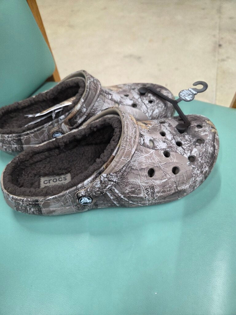 Realtree Camo Crocs- M9/W11