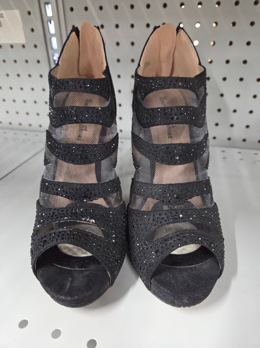 Full coverage heels- formal