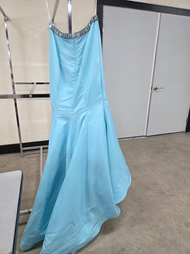 Sherry Hill 2 Piece Light blue Formal Dress