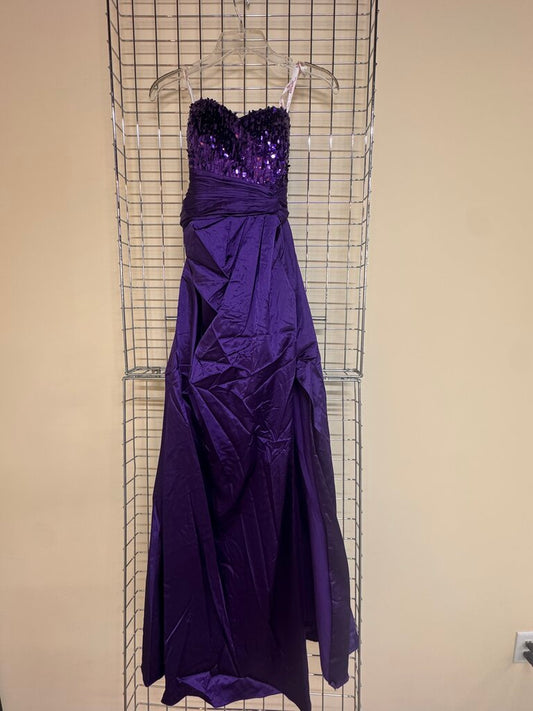 Kiss Kiss Mary's Formal Dress