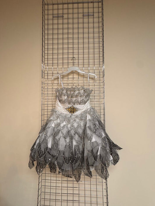 SHORT FORMAL DRESS