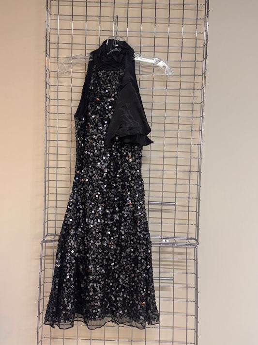 SHORT SEQUIN BLACK FORMAL