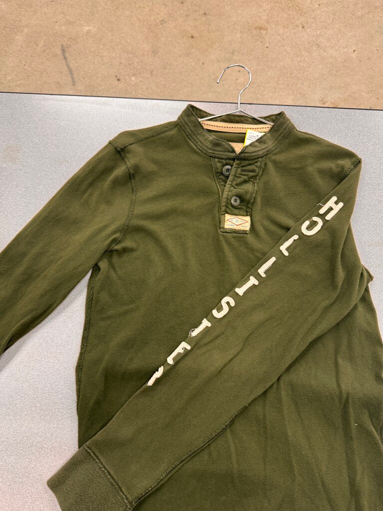 Hollister long sleeve henley sz M