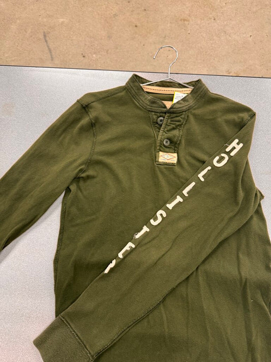 Hollister long sleeve henley sz M