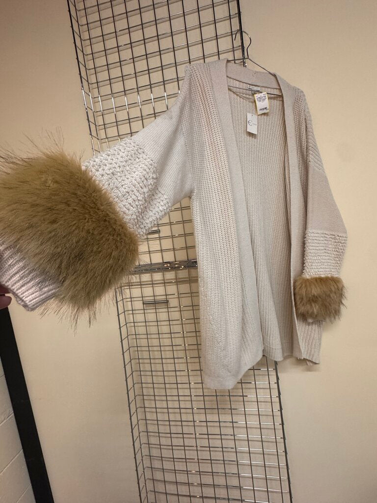 Fur cuff cardigan sweater