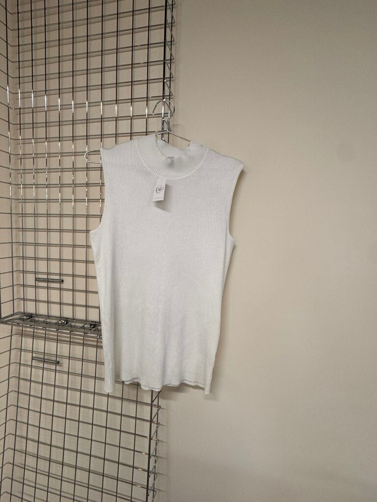 Sleeveless Ribbed Shirt
