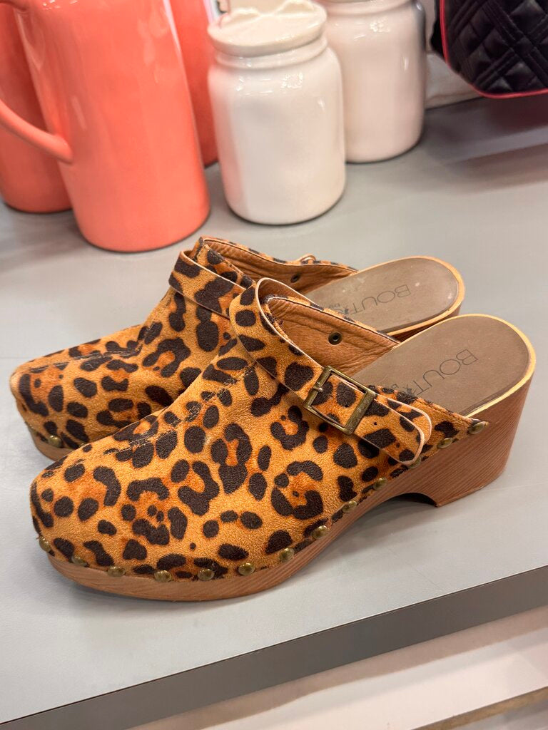 Leopard Clogs