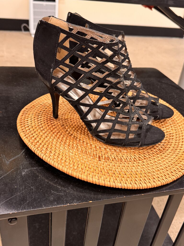Black Strappy Heels sz 9