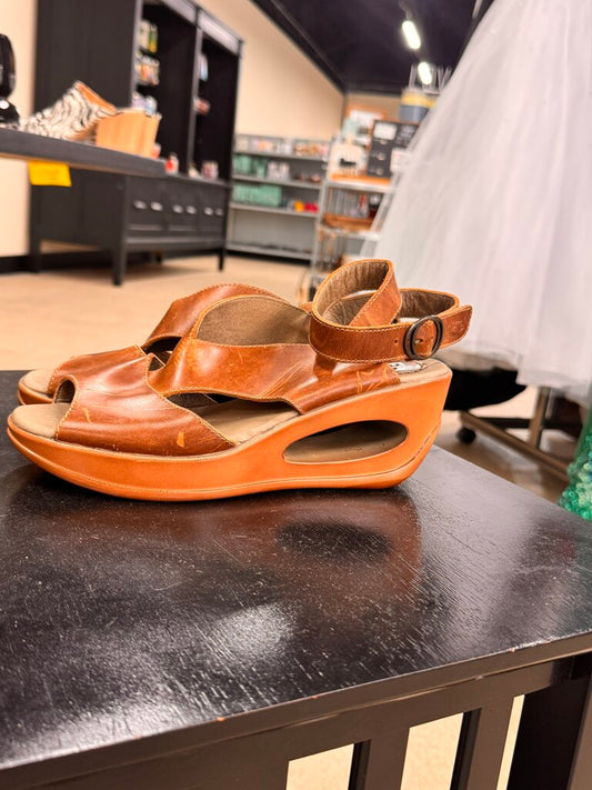 Fly London Sandal