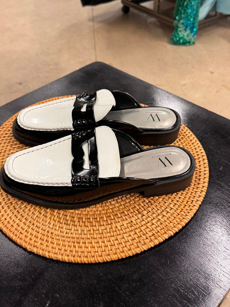 Black & White Dress Shoe