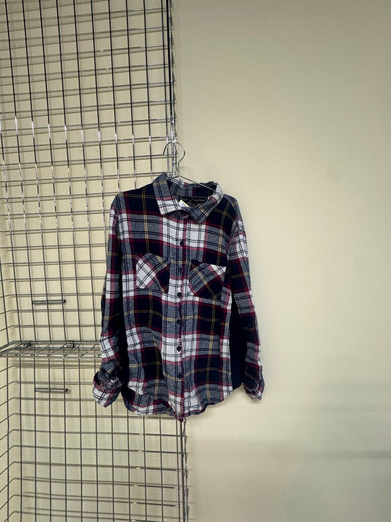 Button Up Flannel Shirt sz L