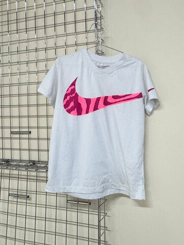 Nike Swoosh VNeck Tee