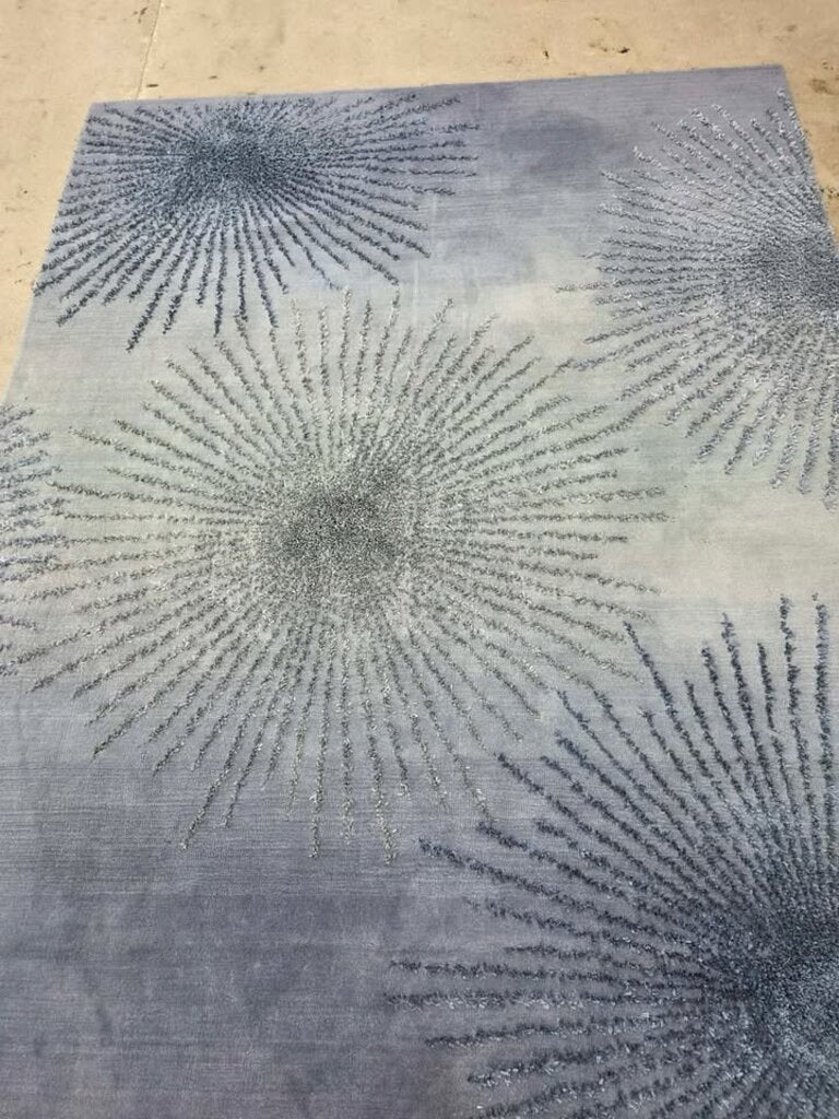 Safaveih blue burst wool rug 9.5 x 7.5'