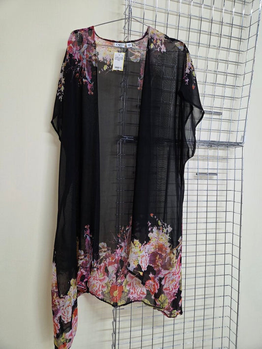 Lightweight floral kimono