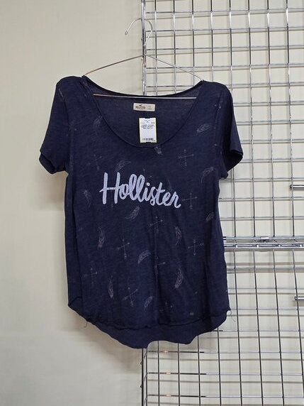 Hollister Graphic T Shirt sz S