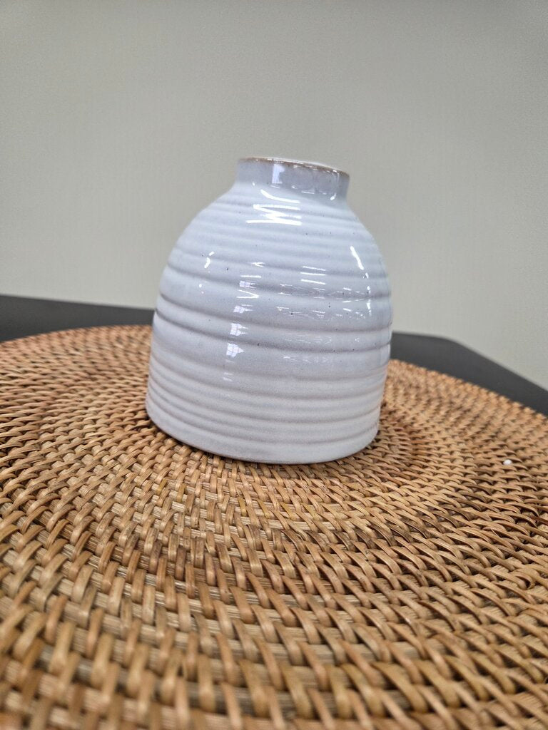 Urban Small Bottle Bud Pot