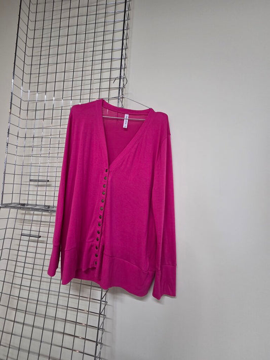 lightweight snap up Sweater
