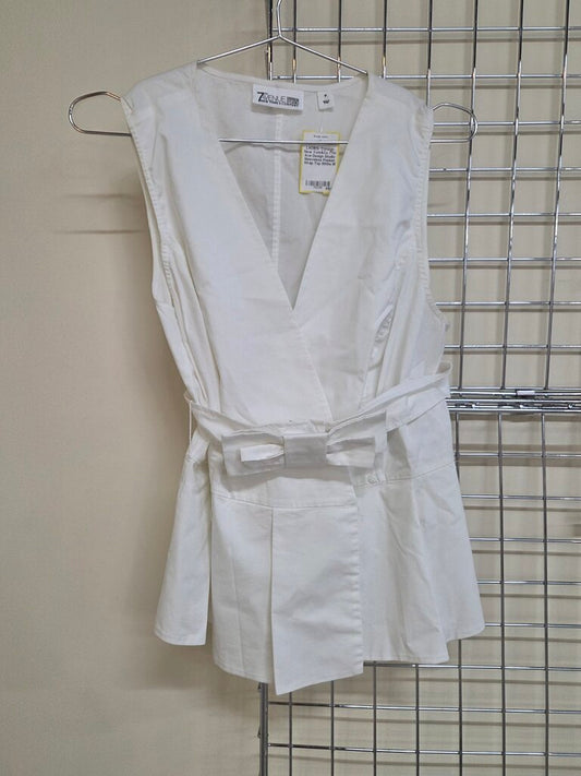 New York&Co 7TH Ave Design Studio Sleeveless Peplum Wrap Top