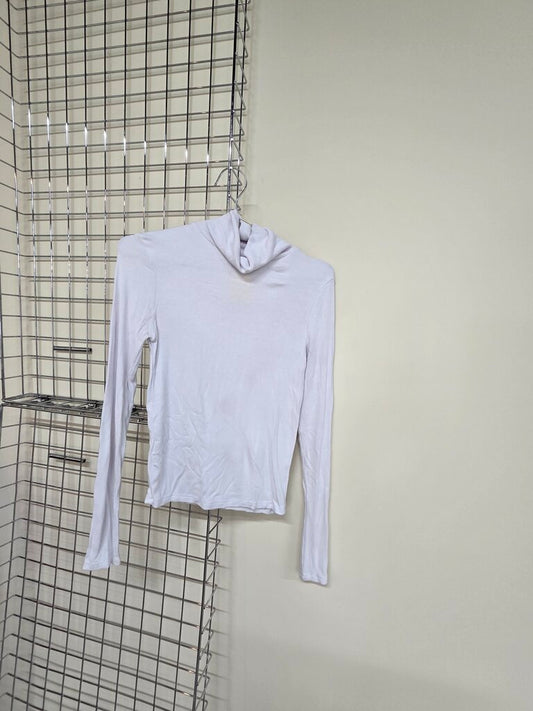 Women's White Ribbed Turtleneck
