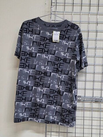 Boy's Nike Tee Shirt Sz L