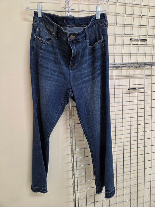 Liverpool LA Straight frayed leg Jean 3/4 length