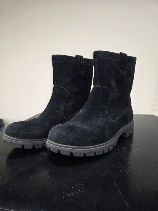 BOC Chunky Fuzzy Boot 8.5