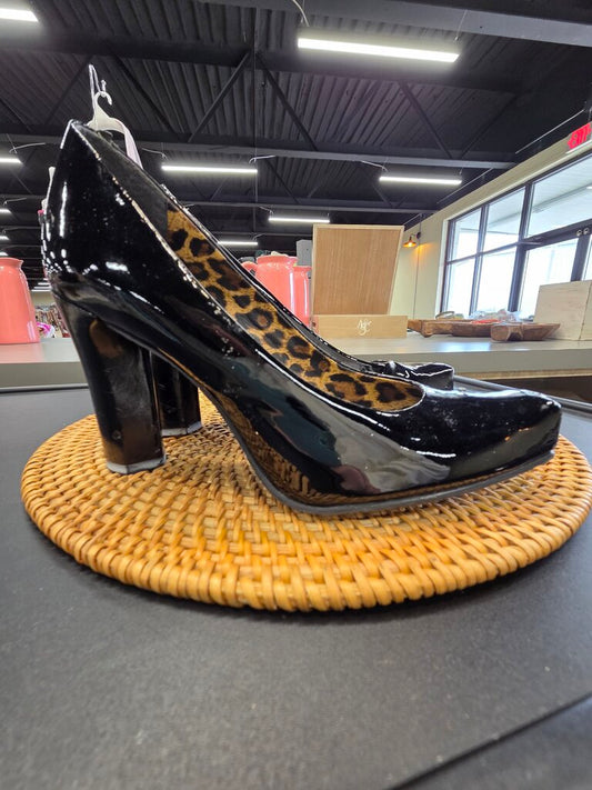 Gianni Bini Black Pumps