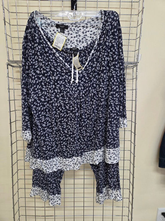 Simply Vera Wang Floral Pajama Set, Long Sleeve, Long Pant sz L