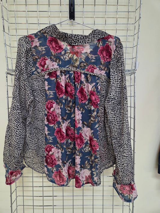 Umgee Button Down Long Sleeve Patterned Floral and Dots sz M