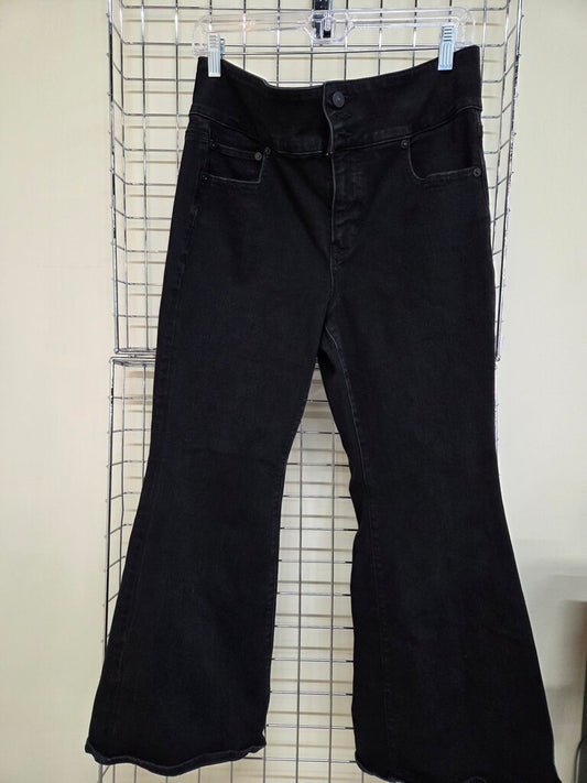 American Eagle Black Super High-Rise Flare Jeans sz 12 XShort
