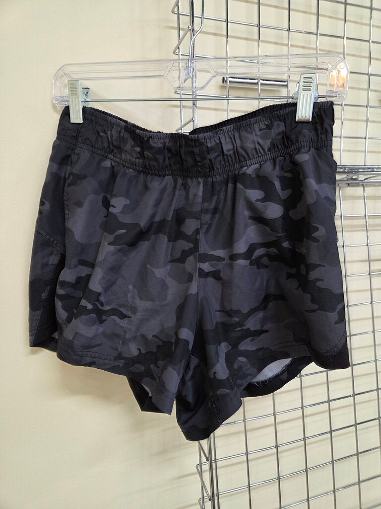 Athletic Nylon Shorts 8/10