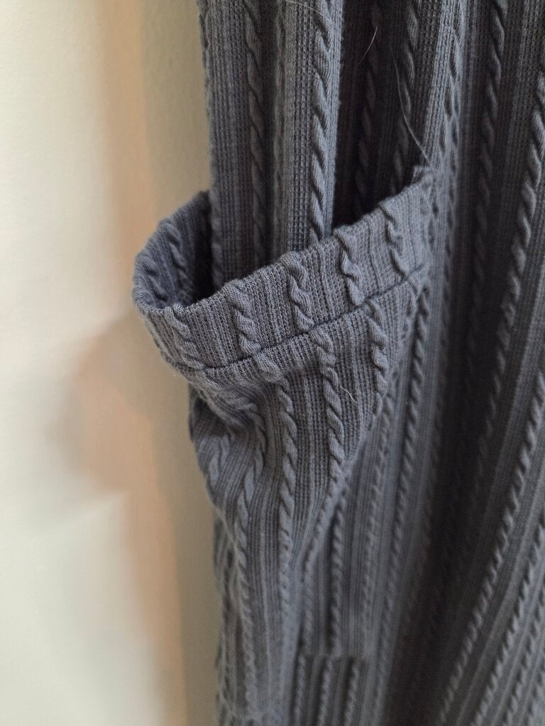 'Illa Illa' Sleeveless Summer Knit Jumper sz L