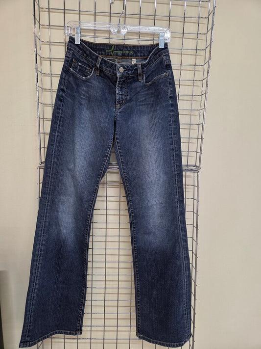 bebe Low Rise Bootcut Blue Jeans sz 30