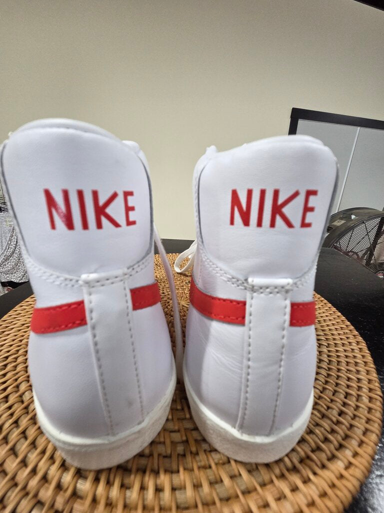 NIKE Blazer Mid '77 Vintage Sneaker