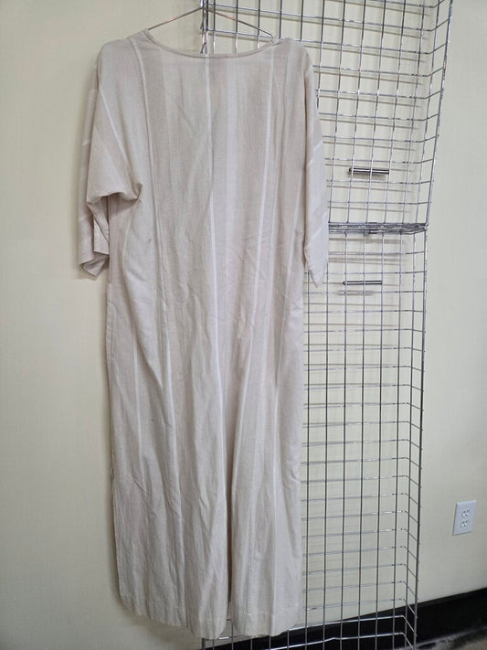 Cream knit metallic embroidery and beadwork dress sz L
