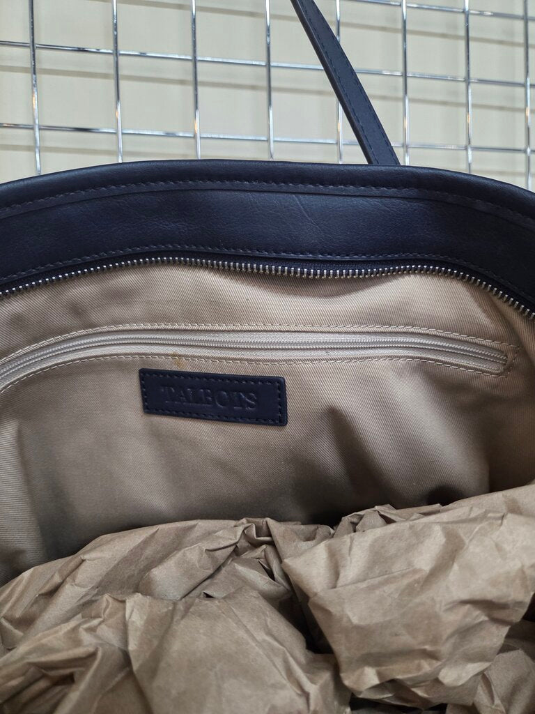 NWOT Talbot's Seersucker Embroidered Lobster Tote Bag